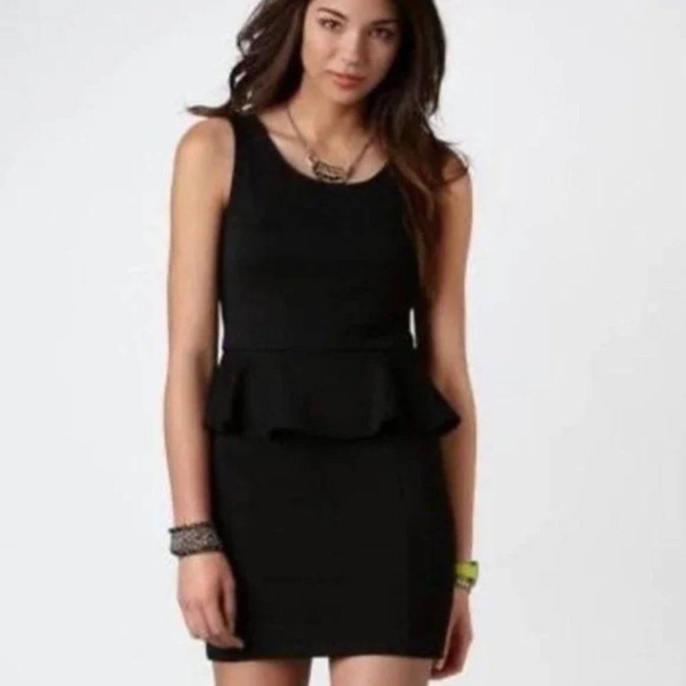 American Eagle AEO Black Fitted Bodycon Peplum Sleeveless Mini Dress Size 6